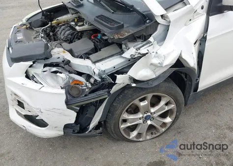 2013 Ford Escape Se z USA, uszkodzony, nr VIN 1FMCU9G94DUA45916